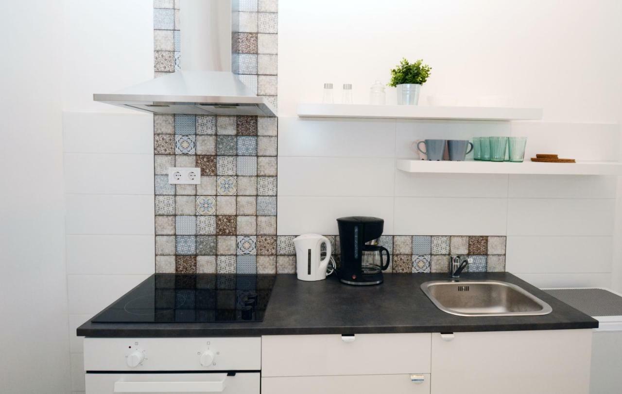 Lillybeth City Center Apartments Boedapest Buitenkant foto